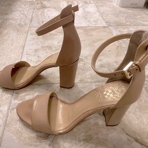 Vince Camuto nude heels